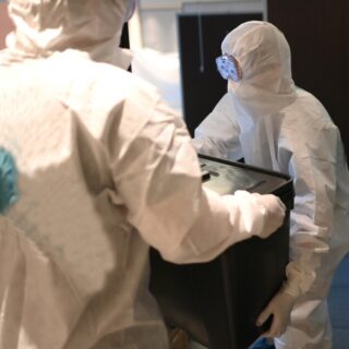 特殊清掃業者にゴミ屋敷の片付け依頼は可能?対応業務内容や業者選びのポイント