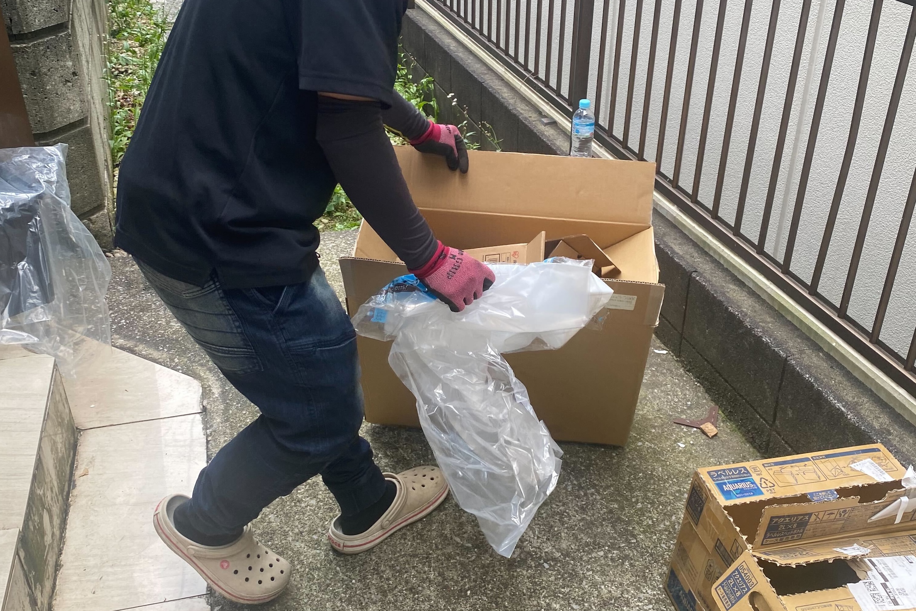 ゴミの運び出し