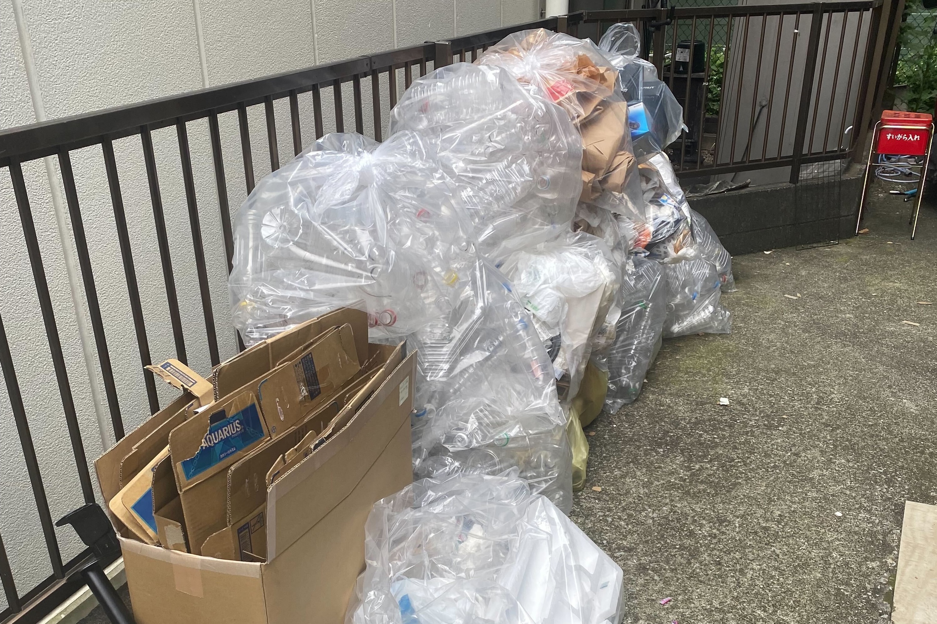 ゴミ屋敷片付け