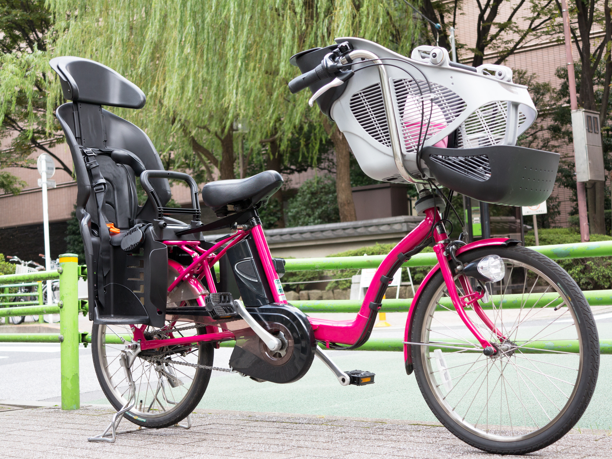 電動自転車の処分方法4選！バッテリーの注意点や処分費用も比較