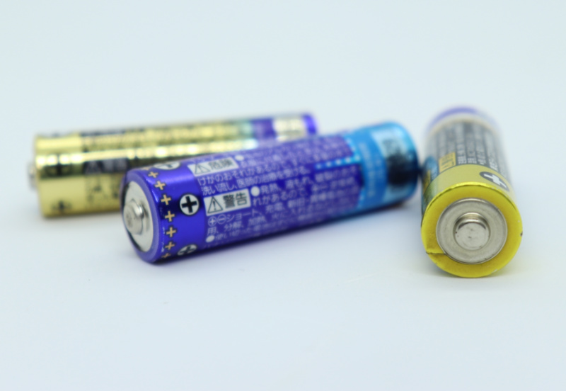 ハンディファンは乾電池・充電式電池で捨て方が違う